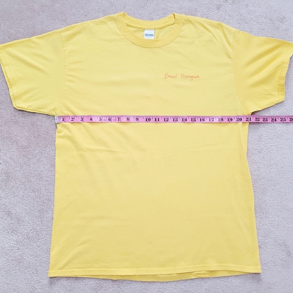 BRAD MORGAN Gildan Unisex T-Shirt Yellow  Just Add Tequila 100% Cotton Size L - Picture 6 of 9